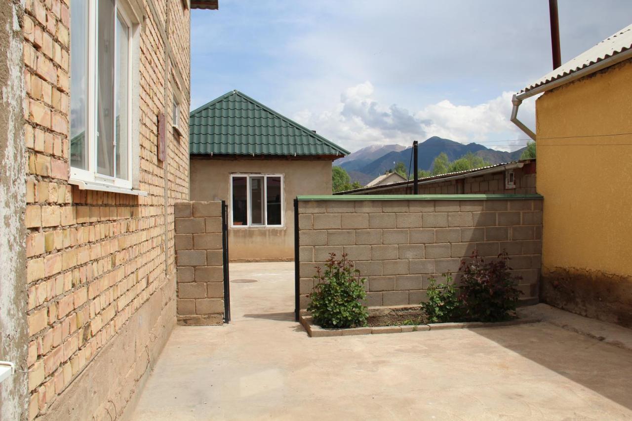 Guest House Semetei Bokonbayevo Exterior photo
